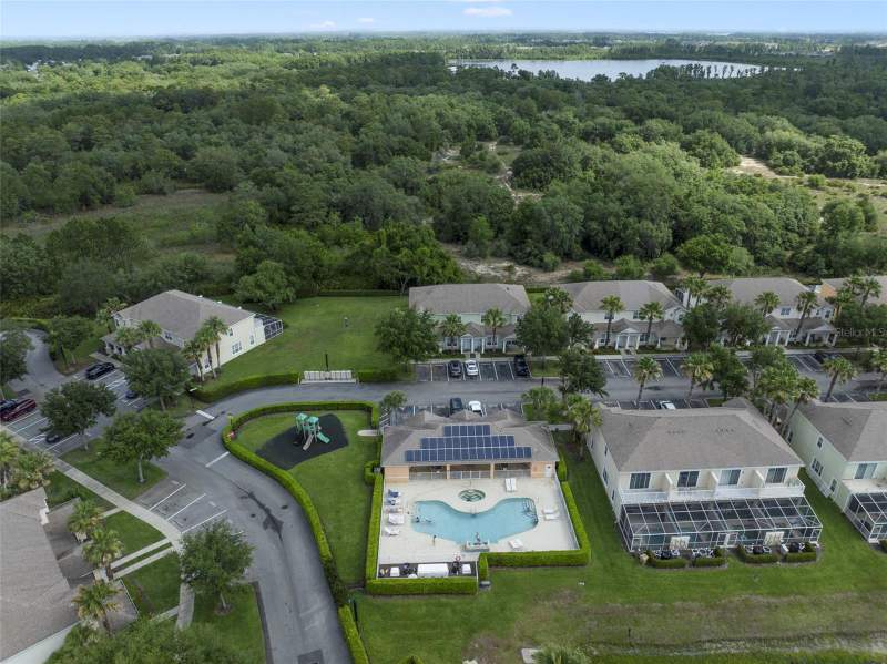 3 bedroom Townhouse at 17349 Serenidad Boulevard, Serenity At Silver Creek Sub, Clermont — photo 4