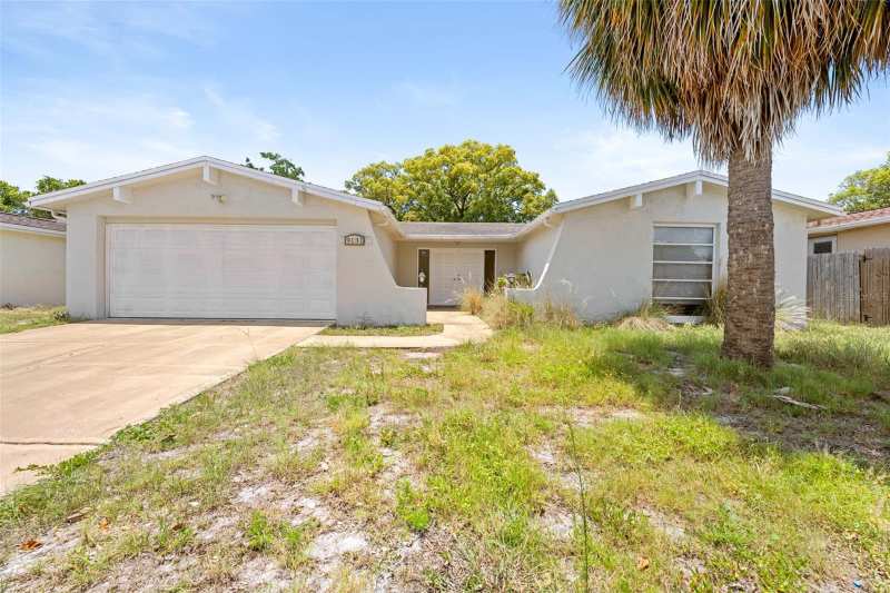 3 bedroom Single Family Residence at 9131 Hunt Club Lane, Regency Park, Port Richey — photo 1