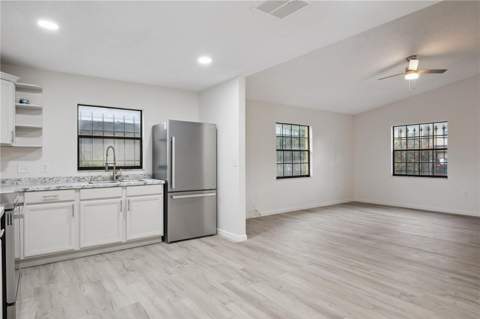 716 Grove Avenue, Orlando FL - photo 9 of 25