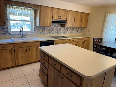 420 S Brockfield Drive, Sun City Center FL - photo 15 of 22