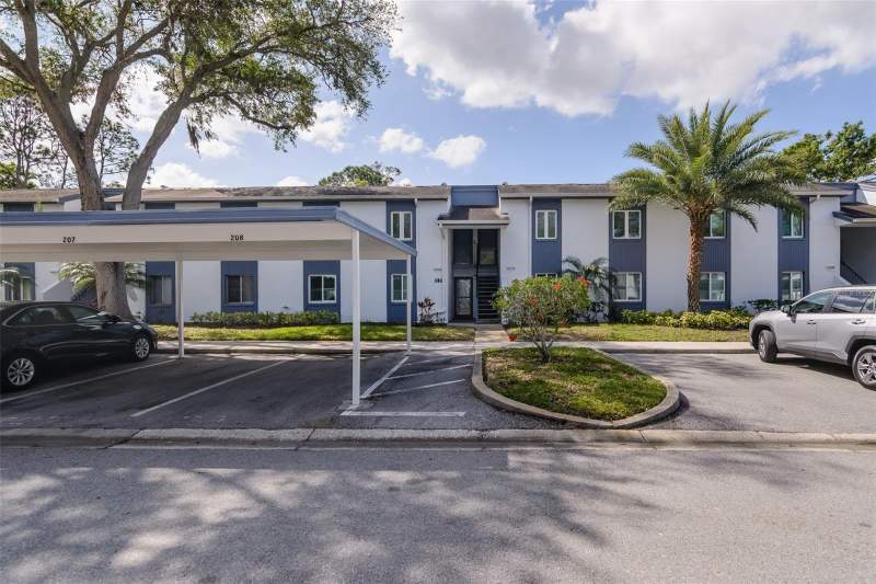 2 bedroom Condominium at 207 Cypress Lane, East Lake Woodlands Cypress Estates, Oldsmar — photo 2