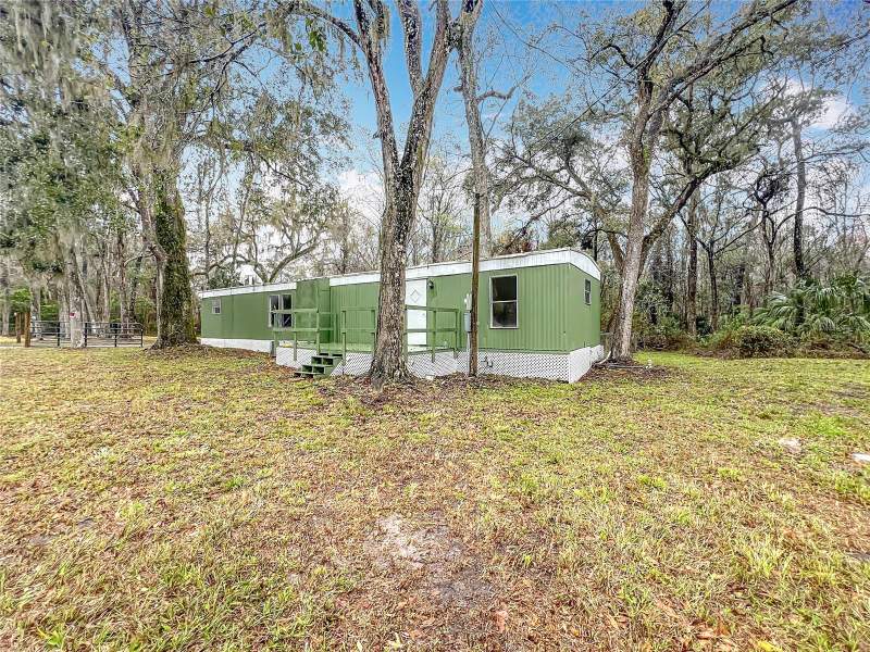 2 bedroom Modular Home at 13026 SW Williston Road, Micanopy, Micanopy — photo 3