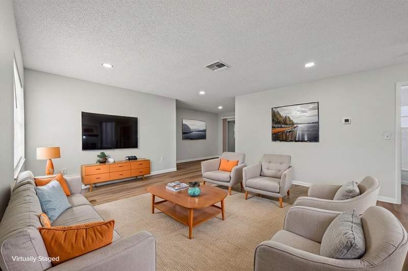 3 bedroom Single Family Residence at 5662 103rd Avenue, Pine Haven II, Pinellas Park — photo 3
