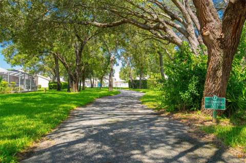 9322 Seve Court, Weeki Wachee FL - photo 24 of 75