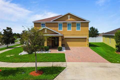 301 Sparrow Hawk Drive, home for sale in Groveland 34736