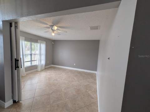 436 Bloomfield Drive, Kissimmee FL - photo 8 of 39