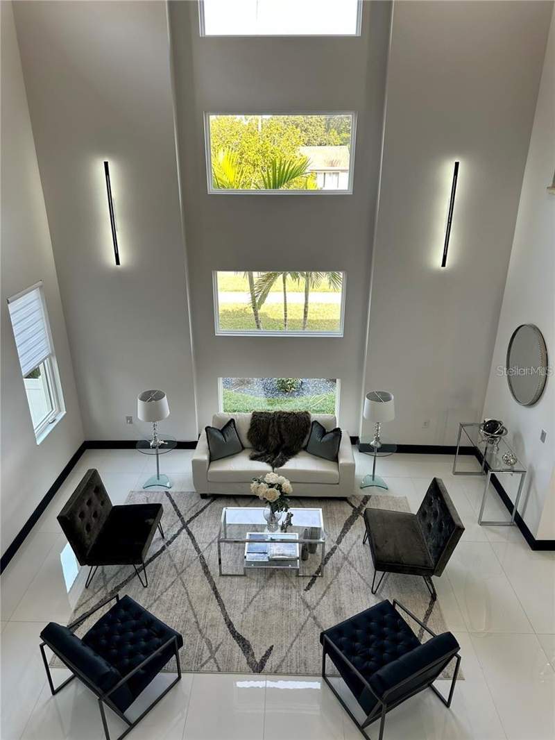 4 bedroom Single Family Residence at 6524 6th Avenue, Eagle Crest, St Petersburg — photo 5