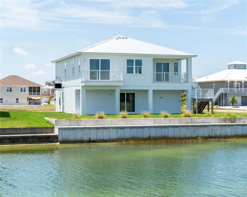 3 bedroom Single Family Residence at 4050 Jewfish Drive, Hernando Beach, Hudson — photo 1