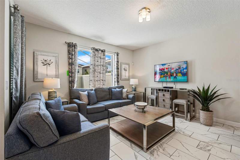 4 bedroom Townhouse at 218 OCEAN COURSE AVENUE, STONEYBROOK SOUTH NORTH PRCL PH 1, DAVENPORT — photo 4