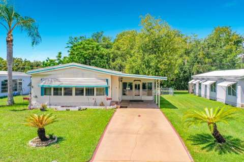 1157 Capella Drive, home for sale in Tavares 32778