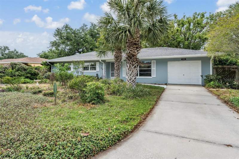 3 bedroom Single Family Residence at 1951 JEFFORDS STREET, FAIR OAKS 1ST ADD, CLEARWATER — photo 1