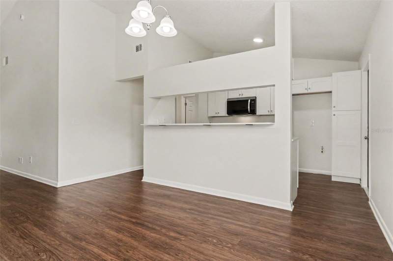 3 bedroom Single Family Residence at 1097 Covington Street, Alafaya Woods Ph 04, Oviedo — photo 5