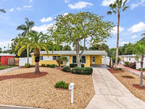 6235 Columbia Drive, home for sale in Bradenton 34207