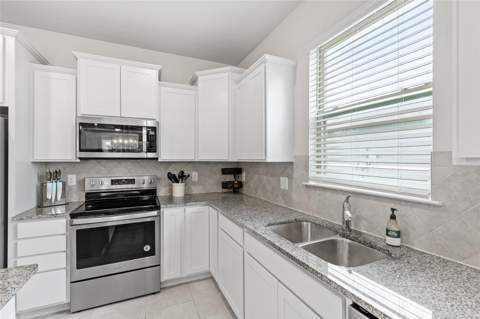 12386 Criollo Road, Spring Hill FL - photo 12 of 48