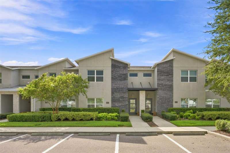4 bedroom Townhouse at 880 Pebble Beach Drive, Stoneybrook South North Prcl Ph 1, Davenport — photo 1