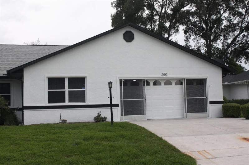 3 bedroom Single Family Residence at 26245 Newcombe Circle, Highland Lakes Ph 01B, Leesburg — photo 3