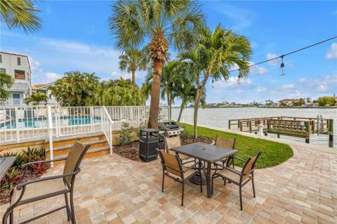 10265 Gulf Boulevard #B315, St Petersburg FL - photo 19 of 34