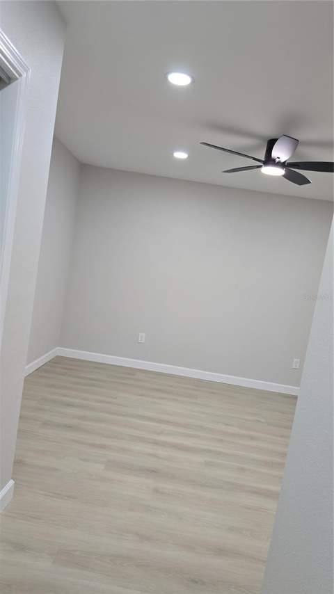 1504 SE 12th Place, Gainesville FL - photo 6 of 10
