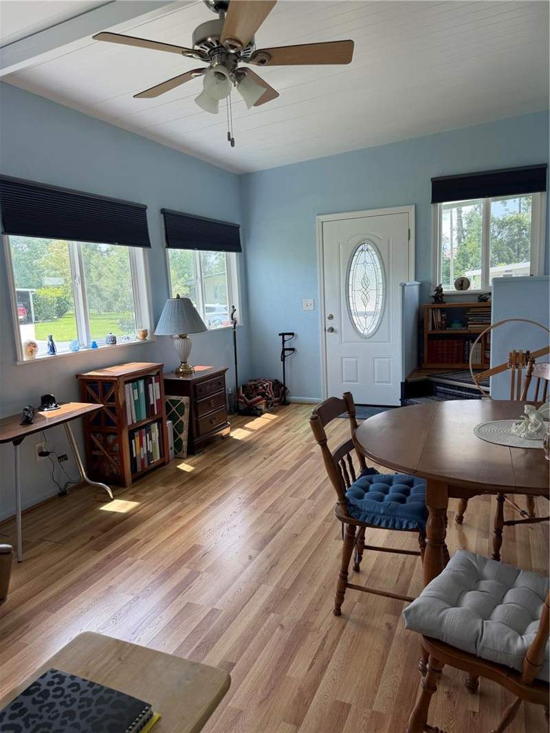 2 bedroom Manufactured Home at 7476 Dearborn Avenue, High Point Mh Sub, Brooksville — photo 5