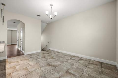 10522 Green Ivy Lane, Orlando FL - photo 8 of 39