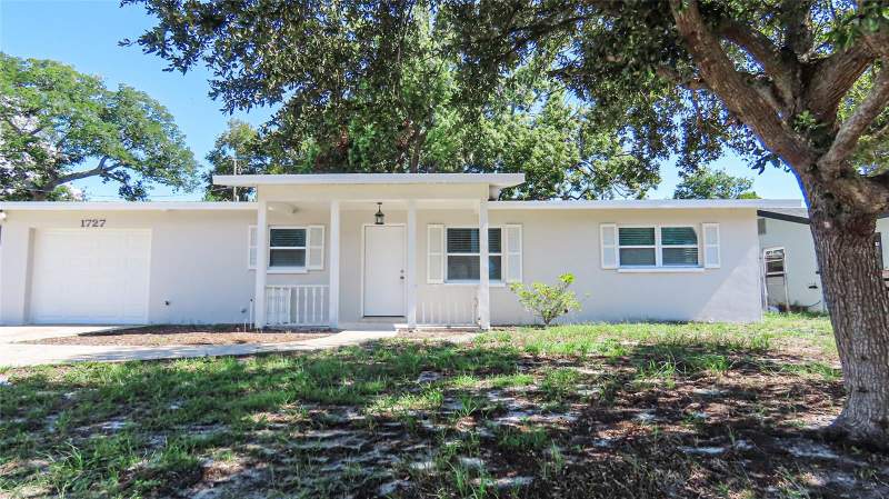 2 bedroom Single Family Residence at 1727 THAMES STREET, BLACKSHIRE ESTATES, CLEARWATER — photo 2