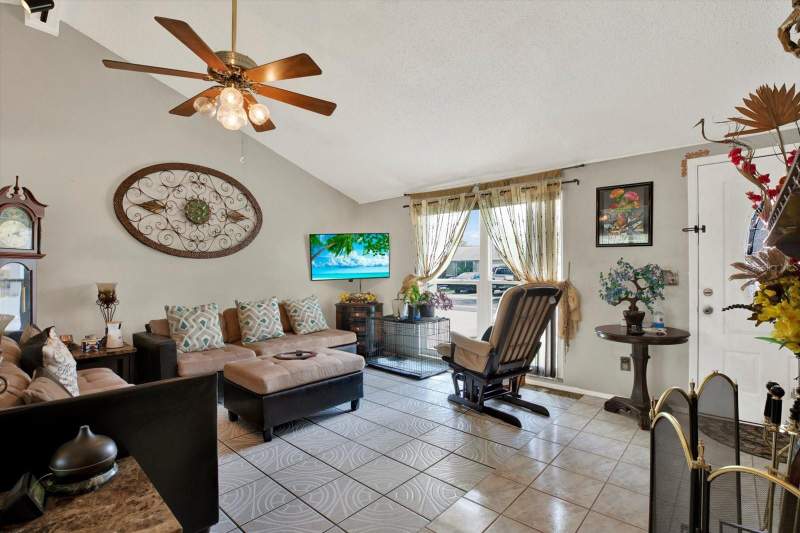 3 bedroom Single Family Residence at 9309 Ashfield Court, Timberlane Unit 07B, Tampa — photo 5
