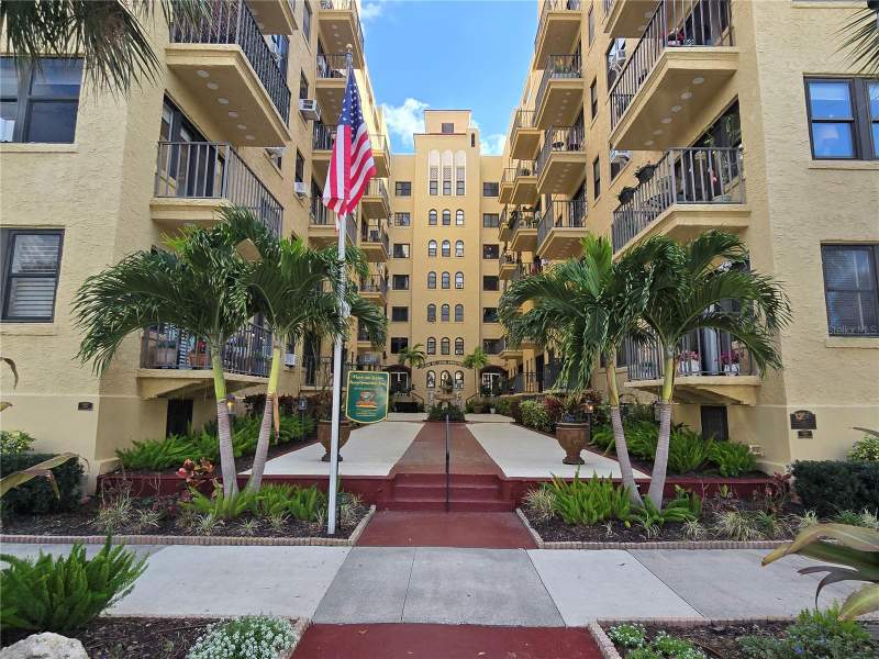 Flori De Leon Apartments Co-Op
