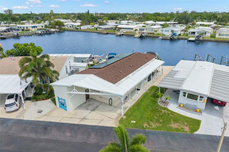 2 bedroom Manufactured Home at 7174 Mount Arlington Drive #419, Mobel Americana Mobile Home Park Unrec, St Petersburg — photo 2