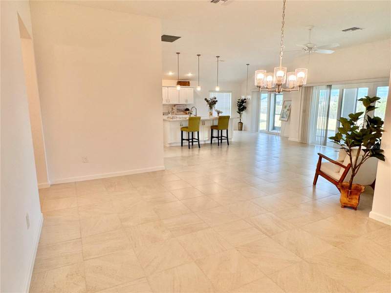 3 bedroom Single Family Residence at 1454 Jeremy Circle, The Villages, The Villages — photo 3