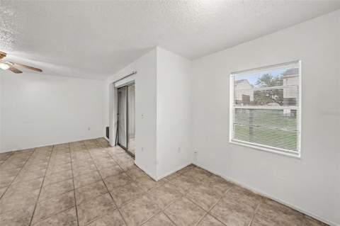 305 E Wellington Court #64, Tampa FL - photo 6 of 6