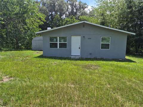 12599 NW 38Th Avenue, home for sale in Reddick 32686