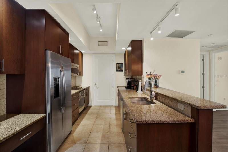2 bedroom Condominium at 331 Cleveland Street #212, Waters Edge Condo, Clearwater — photo 4