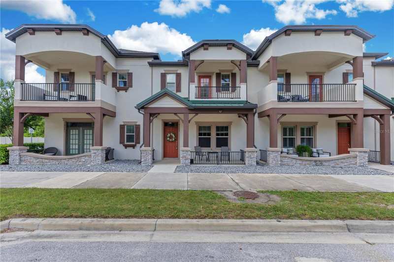 4 bedroom Townhouse at 5103 Jones Road, Stonewood Estates, St Cloud — photo 1