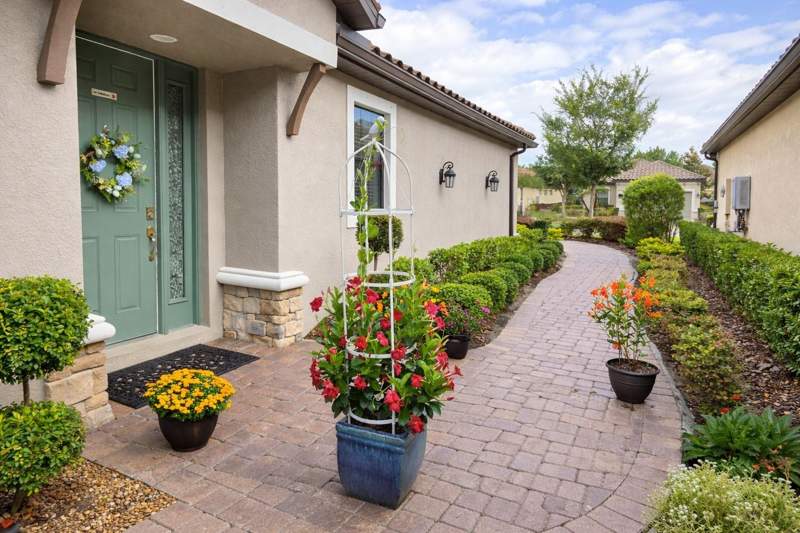3 bedroom Single Family Residence at 8412 Alberata Vista Drive, Esplanade Of Tampa Ph 2A, Tampa — photo 2