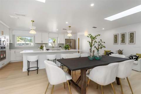 220 Driftwood Drive, Palm Harbor FL - photo 23 of 98