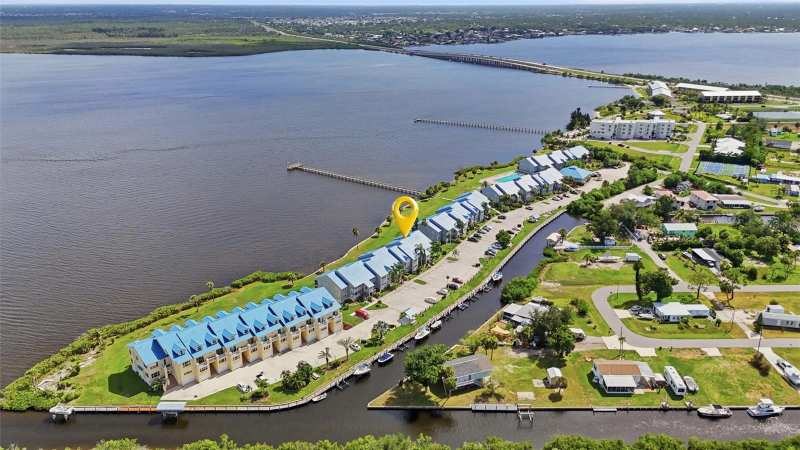 1 bedroom Condominium at 4410 Warren Avenue #412, Harbour Village Ph 05, Port Charlotte — photo 1