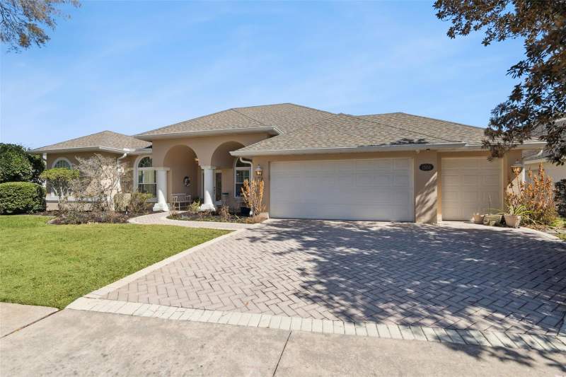4 bedroom Single Family Residence at 1500 Edgewater Drive, Mount Dora Country Club Mount Dora Unit 02, Mount Dora — photo 3