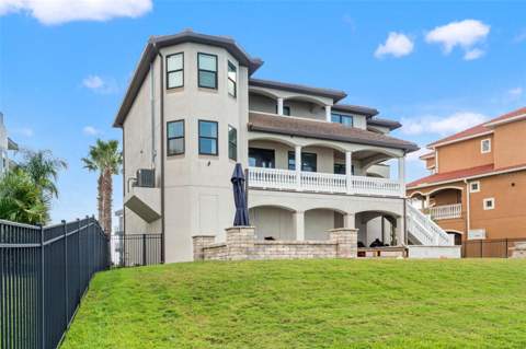 4387 Harborpointe Drive, Port Richey FL - photo 16 of 46