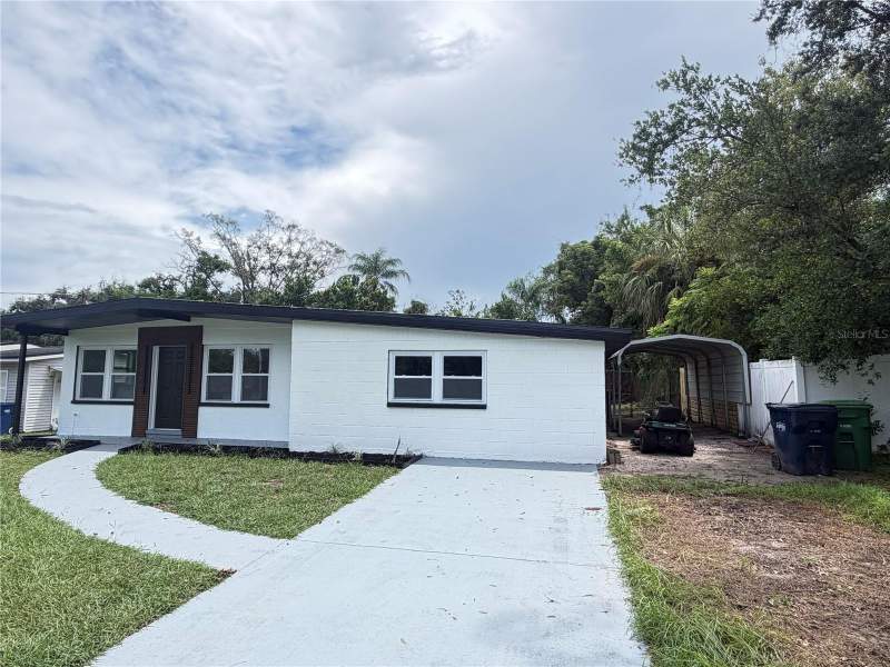4 bedroom Single Family Residence at 9505 N Willow Avenue, Tampas North Side Country Clu, Tampa — photo 3