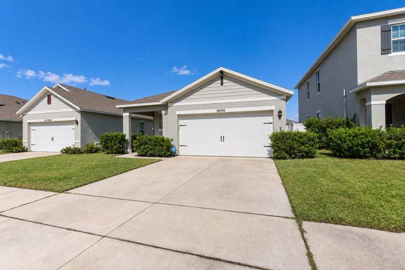 3 bedroom Single Family Residence at 30430 Pintail Drive, Lake Denham Estates Phase III A Replat, Leesburg — photo 1