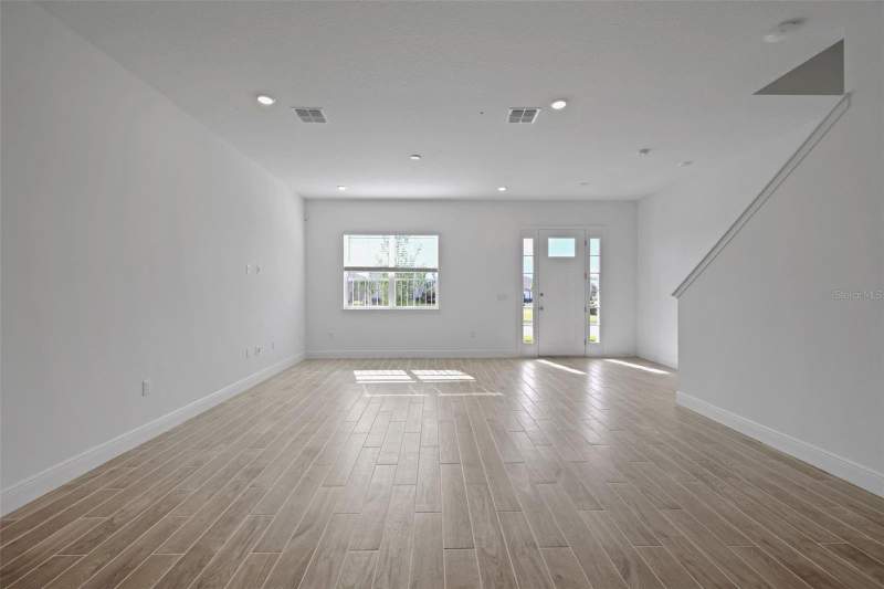 3 bedroom Townhouse at 6527 Trailblaze Bend, Weslyn Park Ph 2, St Cloud — photo 5