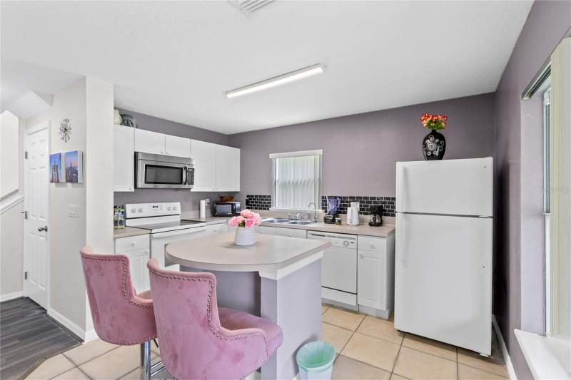 4 bedroom Townhouse at 2799 CLUB CORTILE CIRCLE #2799, CLUB CORTILE, KISSIMMEE — photo 3