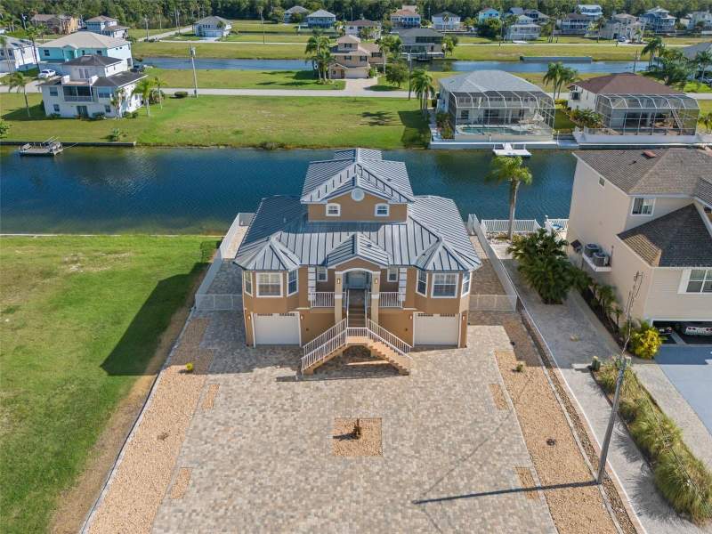 4 bedroom Single Family Residence at 3448 Triggerfish Drive, Hernando Beach, Hernando Beach — photo 5