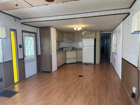 37528 Attica Avenue, Zephyrhills FL - photo 15 of 28