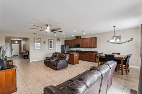 3632 Creswick Circle, Orlando FL - photo 7 of 35