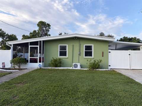8439 Dorothy Avenue, pool for sale in North Port