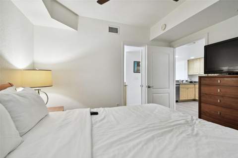 11605 Gulf Boulevard #502, Treasure Island FL - photo 20 of 44