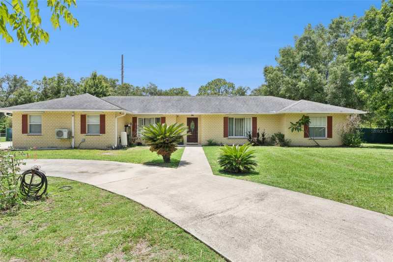 5 bedroom Single Family Residence at 1756 Tanglewood Drive, Forest Unit 1, Kissimmee — photo 1