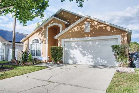 419 Buckingham Circle, home for sale on Buckingham Circle