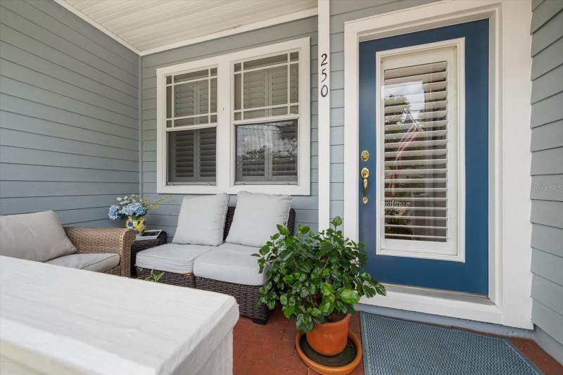 3 bedroom Townhouse at 250 2ND AVENUE, WEST BAY VILLAGE, LARGO — photo 4